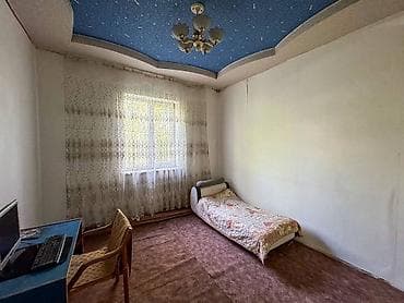 7 микр: 🏡 ПРОДАЁТСЯ 2-ЭТАЖНЫЙ ДОМ 📍 Район: Парк Тулебердиева 🏠 Комнаты: 7 🏢 — 2