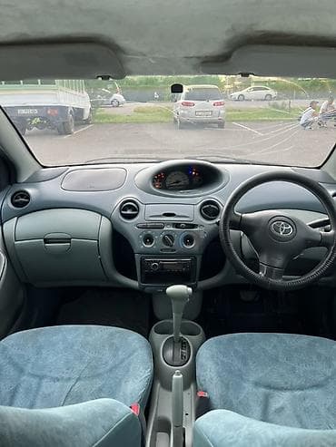 e2 byd: Toyota Vitz: 1999 г., 1 л, Автомат, Бензин, Хэтчбэк — 2