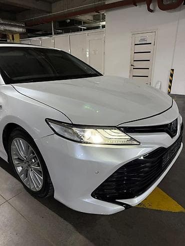 cruser: Toyota Camry: 2018 г., 2.5 л, Автомат, Гибрид, Седан — 1