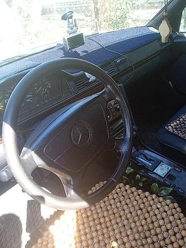 sprinter 4 4: Mercedes-Benz W124: 1994 г., 3 л, Автомат, Бензин — 2