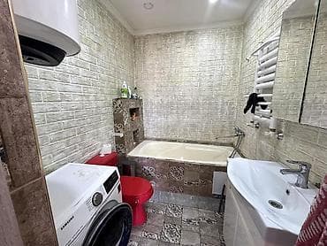 продам дом срочно недорого: 🏡Продаётся уютный дом в отличном районе! Район:Арча Бешик ж/м — 9