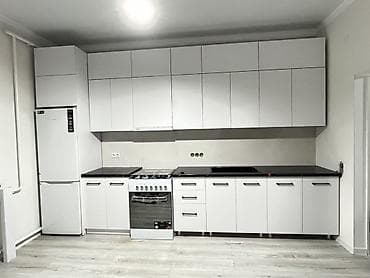 Кухонный гарнитур, цвет - Белый at lalafo.kg Кухонный гарнитур, цвет - Белый