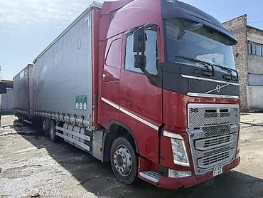 тягач продаю: Тягач, Volvo, 2013 г., Шторный — 2