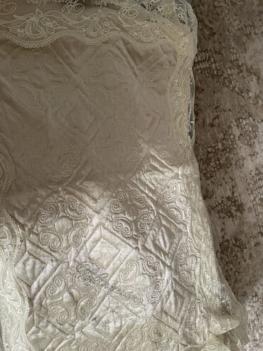 детские военные формы: Велюровое покрывало 2х спалка Blumarine Новое Отлично подойдёт на — 4