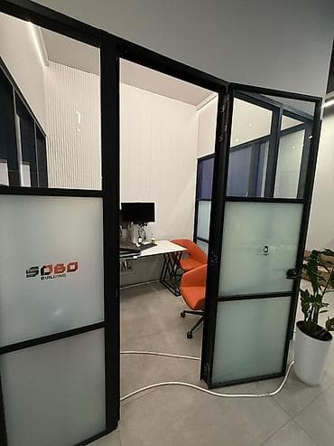 аренда коммерческого помещения бишкек: Аренда офисов, 166 м², В жилом комплексе, С оборудованием, С отдельным входом, С отдельным сан узлом — 7
