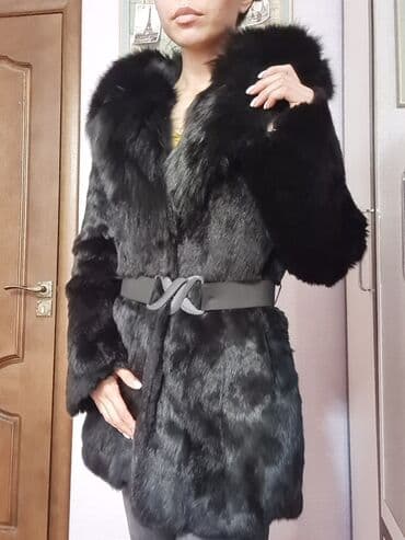 Красота и здоровье: Продаю шубу кролик 100% мех. Хорошее состояние, размер M-L. Отдам за — 7