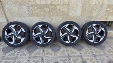 набор ключей в чемодане: Hyundai Avante: 2022 г., 1.6 л, Автомат, Бензиновая, Седан — 28