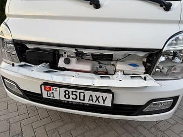 Транспорт: Hyundai Porter: 2024 г., 2.5 л, Типтроник, Газ, Универсал — 7