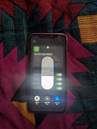 appl 11: IPhone 11, Б/у, 64 ГБ, Красный, Защитное стекло, Чехол, Кабель, 76 % — 3