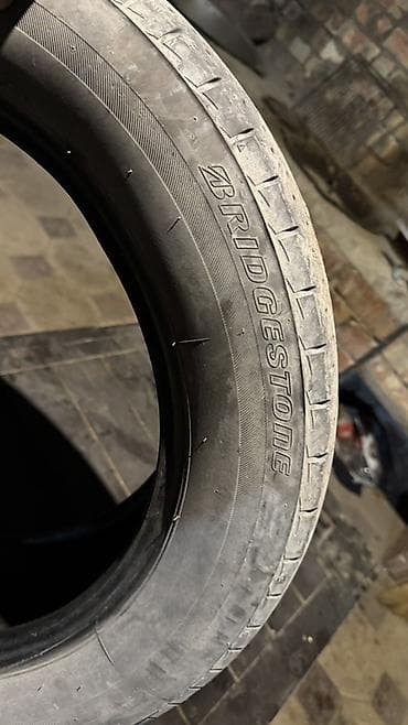 Шины 215 / 60 / R 17, Лето, Б/у, Комплект, Легковые, Япония, Bridgestone