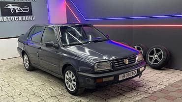 дорого: Volkswagen Vento: 1995 г., 1.8 л, Механика, Газ, Седан — 4