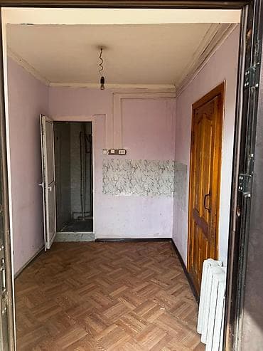 продаю малосемейка: 1 комната, Без подселения — 3