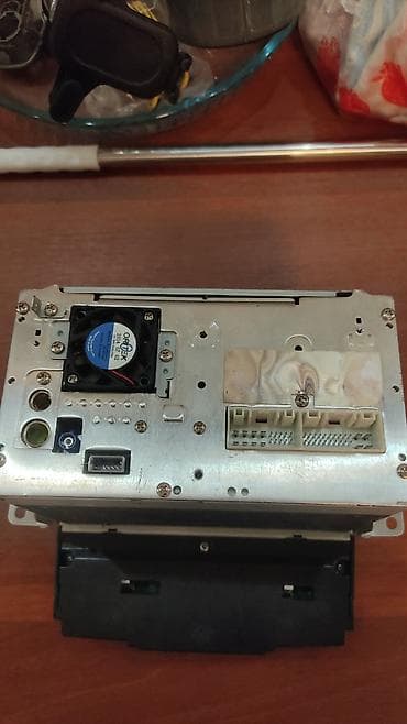 1 mz: Б/у, 2-DIN — 3