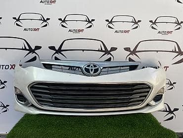 Бампер Toyota