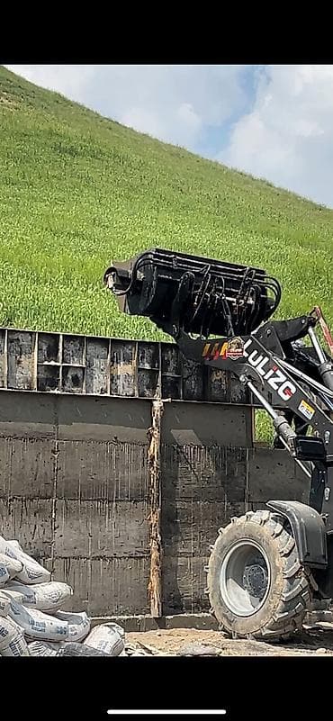 бетонные работа: > Бетон куюп беребиз! > 🚜 Погрузчик + Миксер+ Кара > 📍 Ош — 4