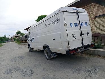 bmw x7: Грузовик, Mercedes-Benz, Стандарт — 1