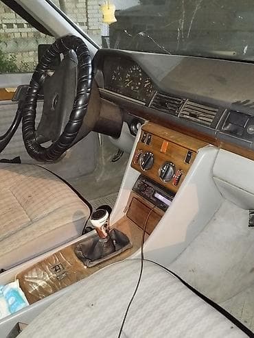 new holland 940: Mercedes-Benz : 1991 г., 2.3 л, Механика, Бензин, Седан — 3