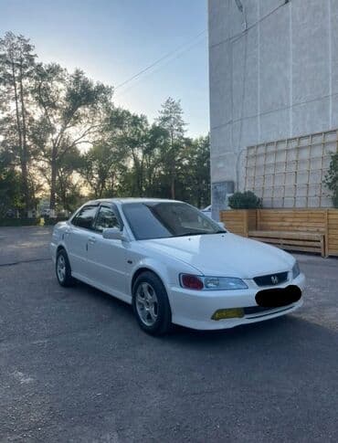 авто бу: Honda Accord: 2002 г., 1.8 л, Автомат, Бензин, Седан — 3