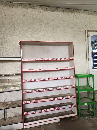 бу стелаж: Торговое оборудование для магазина Комплект витрин и стоек для — 4