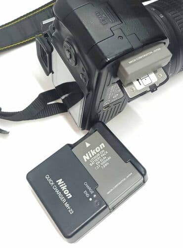 кызыл октябрь: NIKON D3000 Срочно продаю Фотоаппарат Комплекте: Зарядка 2 — 6