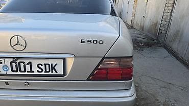 е500 124: Mercedes-Benz W124: 1995 г., 5 л, Автомат, Бензин, Седан — 4