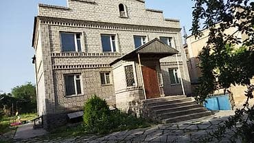 Квартира берилет 1комнат ичинде душ, туалет,кухня бар