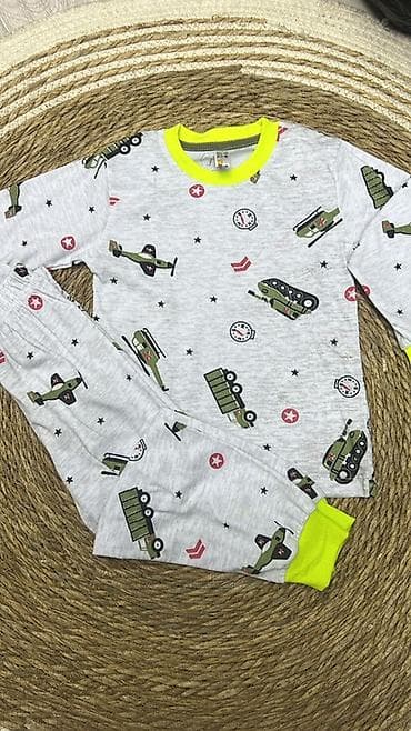 детские махровые комбинезоны: Комплект, цвет - Серый, Новый — 1