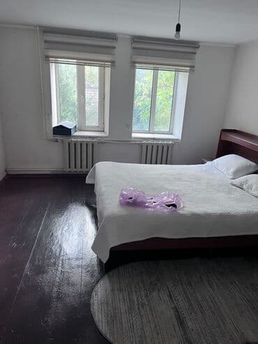 дом земельный: 4 соток, Для бизнеса — 7