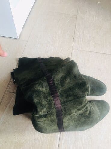 сапоги из натурального меха и кожи: Продаю б/у сапоги демисезонные замша (натуралка), покупала в Турции — 2