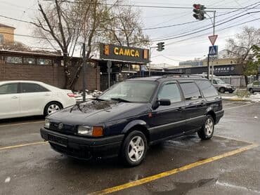 Volkswagen Passat: 1992 г., 1.8 л, Механика, Бензин, Универсал