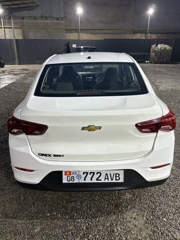 Chevrolet: Chevrolet Onix: 2020 г., 1 л, Автомат, Бензин, Седан — 2