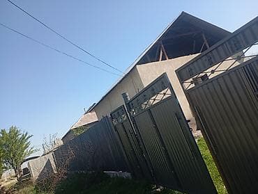 Дом с участком и высоким чердаком/мансардным потенциалом - Отдельно