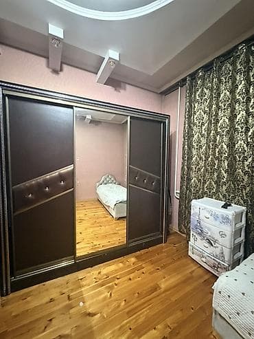 army bomb: Шкаф купе, Б/у, С зеркалом, ЛДСП — 1