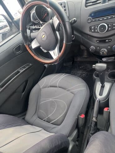 daewoo spark: Chevrolet Spark: 2011 г., Автомат, Бензин, Хэтчбэк — 4