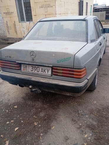 рампа: Mercedes-Benz 190: 1990 г., 2.3 л, Автомат, Дизель, Седан — 4