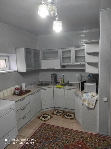 дом недорого: 160 м², 9 комнат, Забор, огорожен — 7