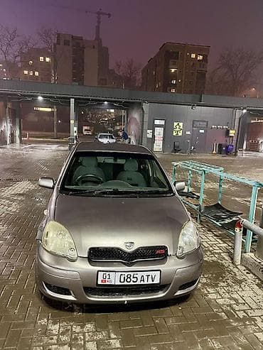 sprinter bazar: Toyota Vitz: 2003 г., Хэтчбэк — 1