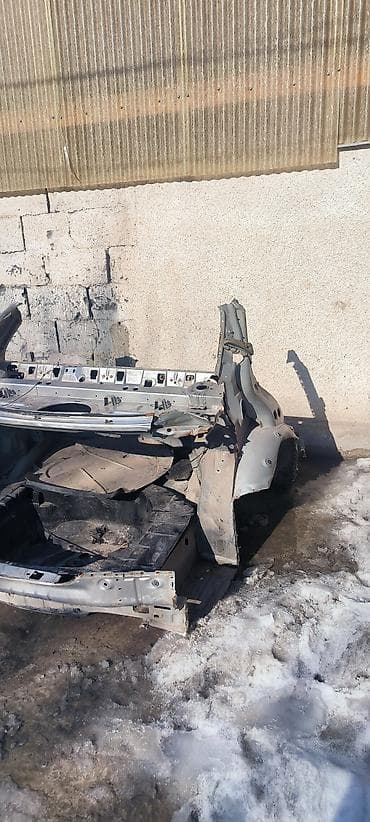 материал для обшивки: Лонжерон Mercedes-Benz, Б/у, Оригинал — 4