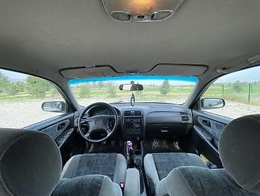 down pipe: Mazda 626: 1998 г., 2 л, Механика, Бензин, Седан — 10