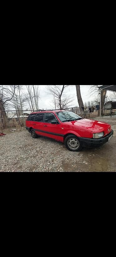 Volkswagen Passat Variant: 1994 г., Механика, Бензин, Универсал