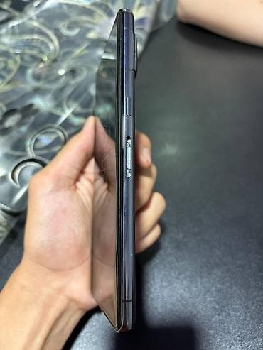 pixel 10: Google Pixel 7 Pro, Б/у, 128 ГБ, цвет - Черный, eSIM — 3
