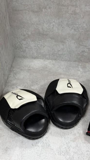 настольный теннисная ракетка: Набор для боксерских тренировок: - Боксерские перчатки Excalibur — 3