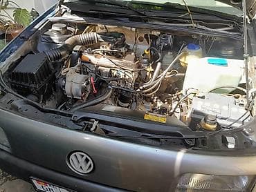Транспорт: Volkswagen Passat: 1991 г., 1.8 л, Механика, Универсал — 5