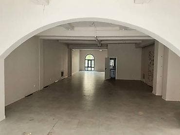 red centr: Продажа магазинов В жилом доме, 140 м², Свежий ремонт, С сигнализацией, 1 этаж — 3