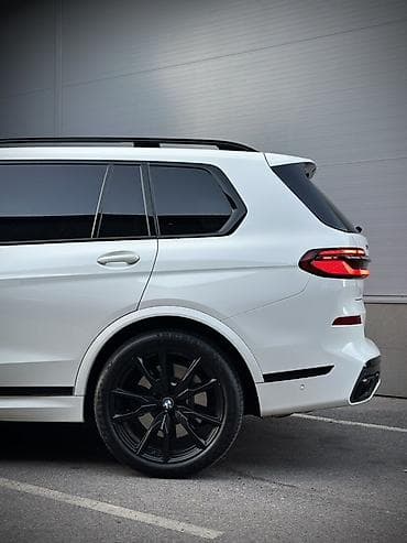 Продажа авто: BMW X7: 2023 г., 4.4 л, Автомат, Бензин, Кроссовер — 6