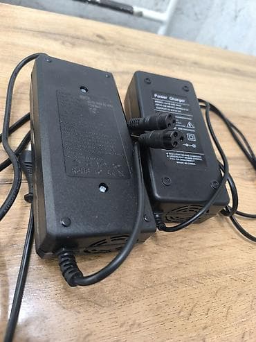 Зарядные устройства для самокатов 48 В (54,6 В), разъем 3‑контактный