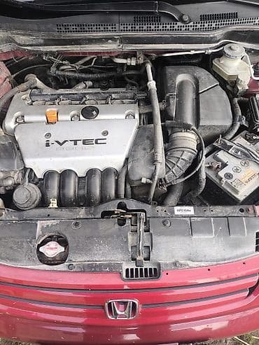 crv 2008: Honda Stream: 2001 г., 2 л, Механика, Газ, Универсал — 4