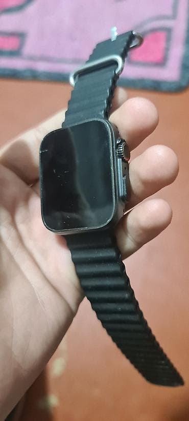 часы с: Смарт-часы (корпус в стиле «квадрат» с вращающейся боковой коронкой) — 1