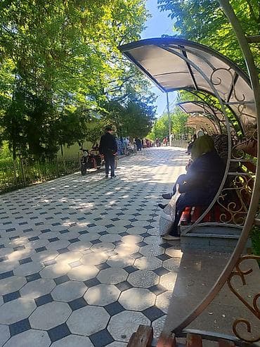 резка стекла цена: Продается в г. Манас в курортном районе! срочная цена без торга 650 — 6