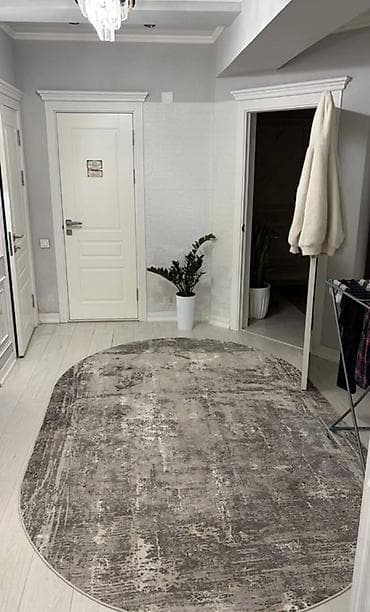 Недвижимость: 3 комнаты, 100 м², 9 этаж — 8